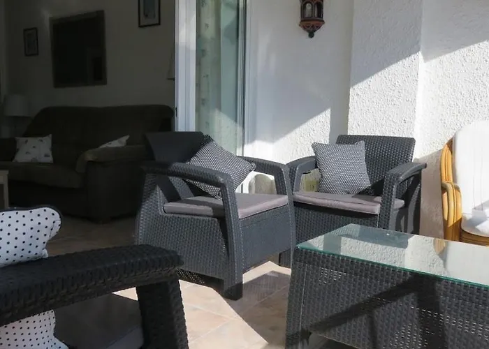 Апартаменты Mar Seaview With Pool *