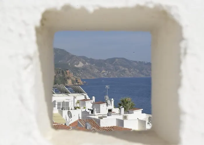 Mar Seaview With Pool Нерха