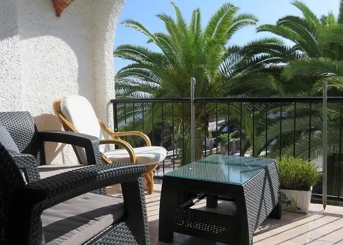 Mar Seaview With Pool